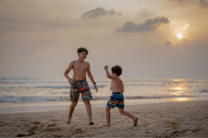 Children playing on Negombo Beach