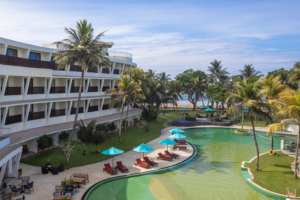 The Eden Beruwala's beachfront pool on Beruwala's Golden Mile near Bentota